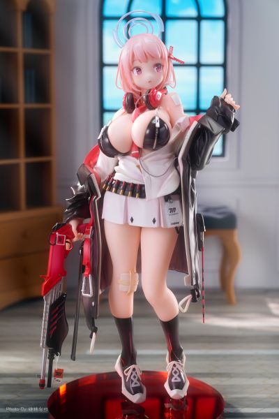 蔚蓝档案 和泉元影美