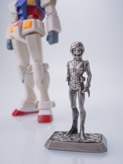 超合金 GD-16 可动战士高达