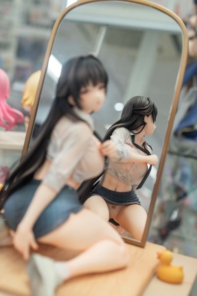 胜利女神：新的希望 玛律恰娜：学生时代