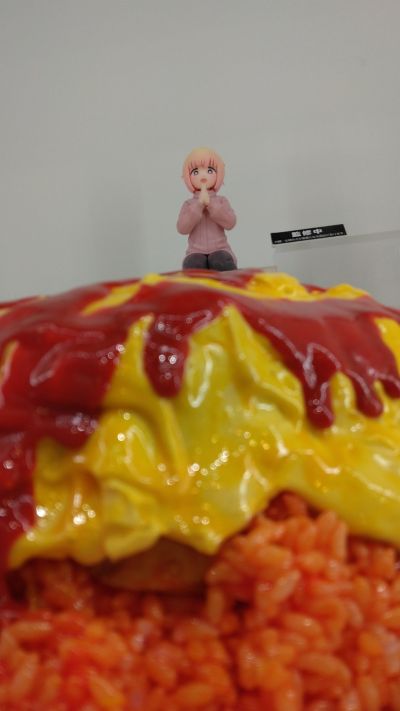 POP UP PARADE 喜欢暴食的望月小姐！ 坐吧！望月小姐