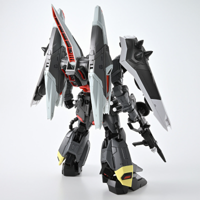 MG 1/100 烈焰型扎古幻影（迪亚卡·埃尔斯曼专用机）