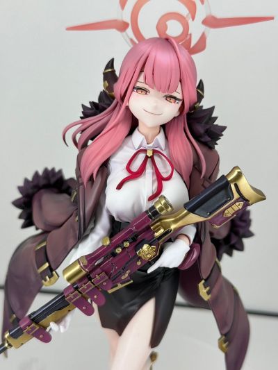 陆八魔爱瑠