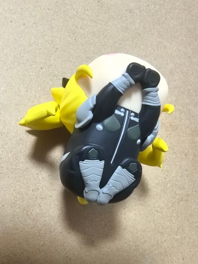 怪兽8号 午睡猫咪 精细人偶1