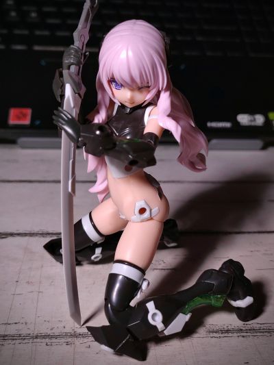 机甲少女 掌上尺寸少女 祸月