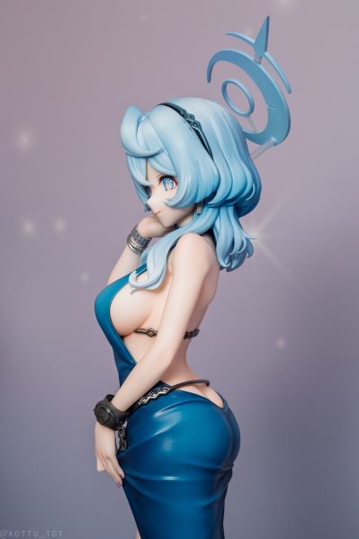 蔚蓝档案 天雨亚子（礼服）