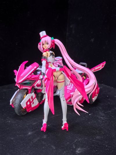 圣斯基-樱花未来——粉色音爆