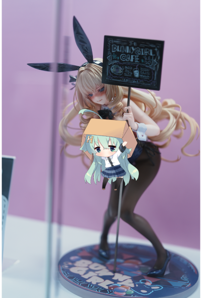 害羞，她恋爱了 钟堂英丽奈