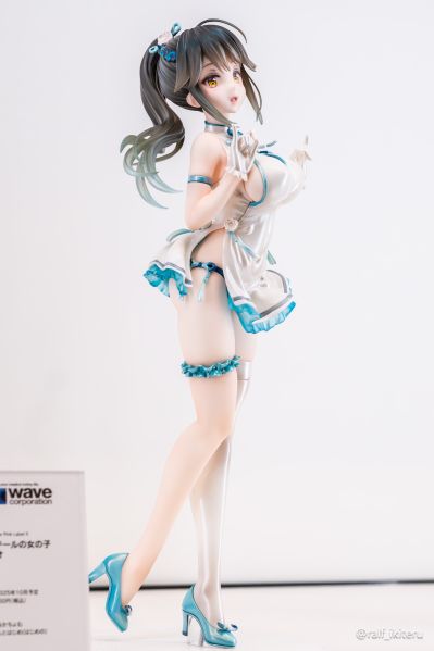 Dream Tech 马尾辫少女：旗袍