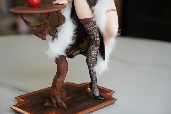 有凤来仪 真丝袜/追视眼/毛绒披肩/温感漆旗袍