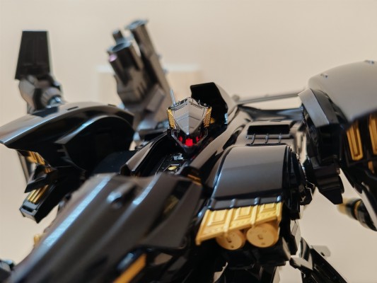 极致模型 装甲核心 雷纳德 03-AALIYAH 镜面处理