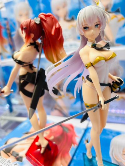 乡下大叔成为剑圣动画版 戏水少女珍藏人偶  斯蕾娜·利桑德拉
