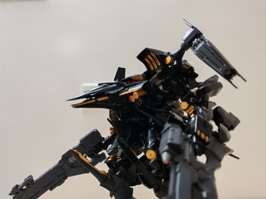 极致模型 装甲核心 雷纳德 03-AALIYAH 镜面处理