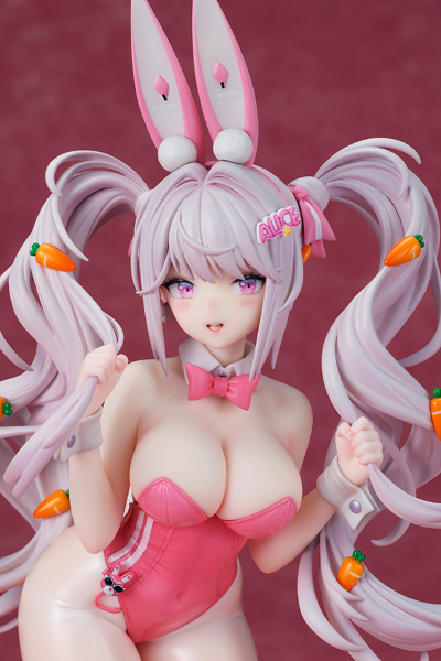 胜利女神：新的希望 爱丽丝 仙境兔女郎