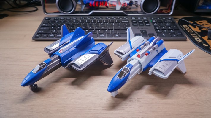 盖亚奥特曼-希格战斗机SS