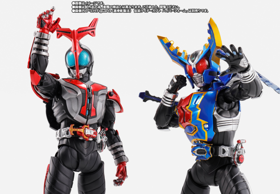 S.H.Figuarts（真骨雕制法）假面骑士钢斗王 超越形态