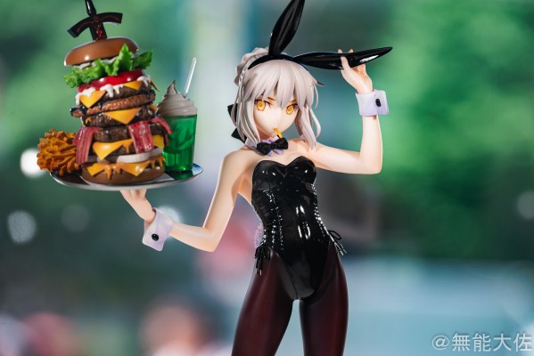 命运-冠位指定 剑士-阿尔托莉雅・潘德拉贡[Alter] 兔女郎