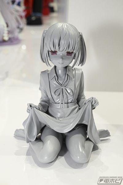 裸腿少女