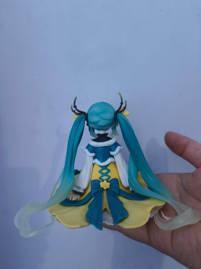 初音未来 压泡面人偶—2025新春款—（待检资料）