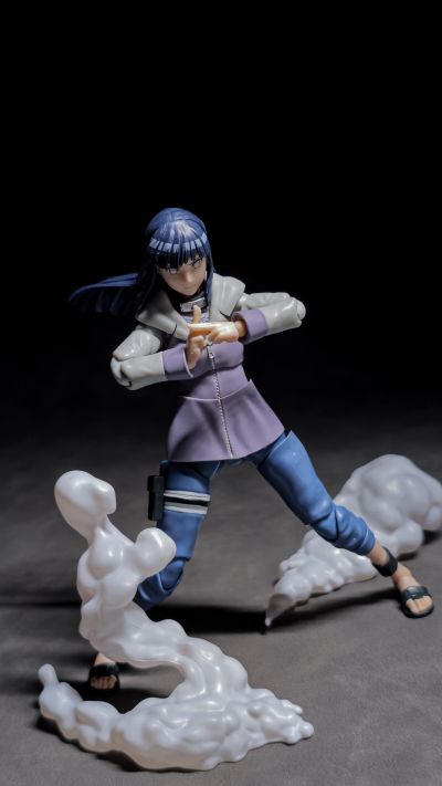 S.H.Figuarts 日向雏田 -高贵的白色双眼-