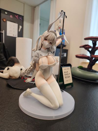 白兔 露比
