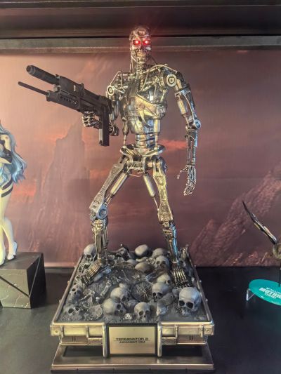 MMT2-01 终结者2 T-800 内骨骼
