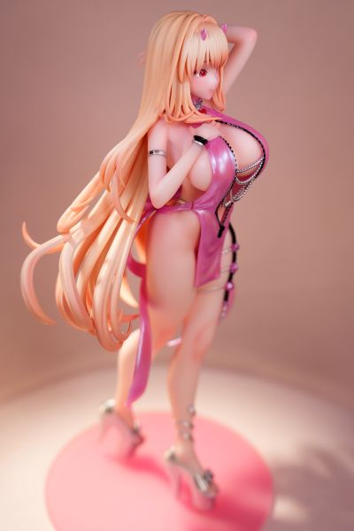 胜利女神：妮姬 毒蛇