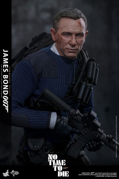 《007: 无暇赴死》詹姆斯·邦德 (突击队装束) 1:6比例珍藏人偶