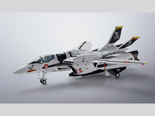 HI-METAL R VF-0S凤凰号（罗伊·福克专用机）＋ QF-2200D-B 幽灵号