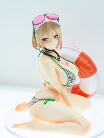 EXTRA 不良警察 泳装