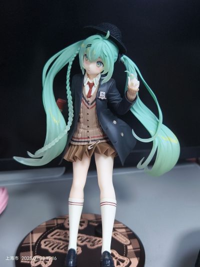 初音未来 时装人偶 名校时装