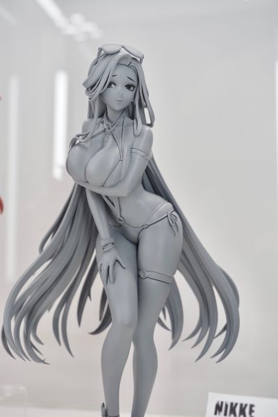 梅登 艳阳之下