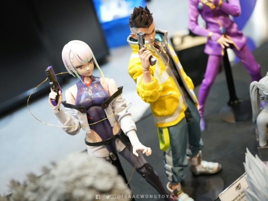 赛博浪客 FigZero 1/6 露西