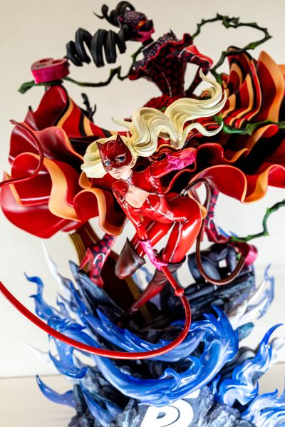 女神异闻录5 高卷杏 与 卡门