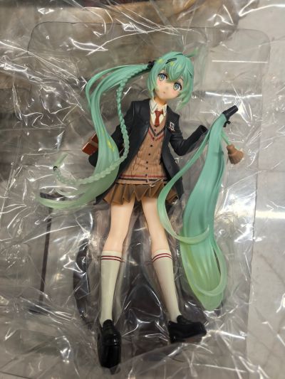 初音未来 时装人偶 名校时装