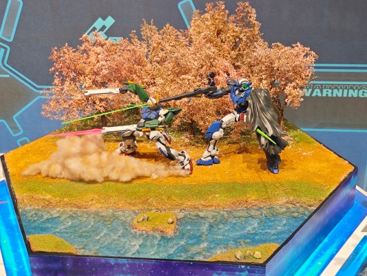 RG 1/144 高达基地专属商品 RX-78-2 高达 2.0版本 [高达基地配色]