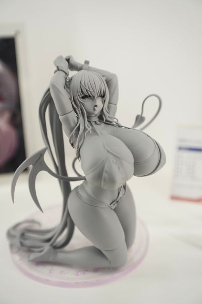 拘束魅魔
