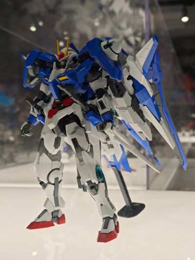RG 1/144 高达基地专属商品 RX-78-2 高达 2.0版本 [高达基地配色]