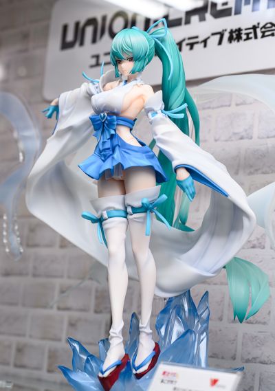 梦想成为魔法少女 玛吉雅碧蓝 薄冰巫女