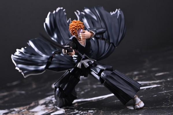 S.H.Figuarts 黑崎一护 -二刀斩月-