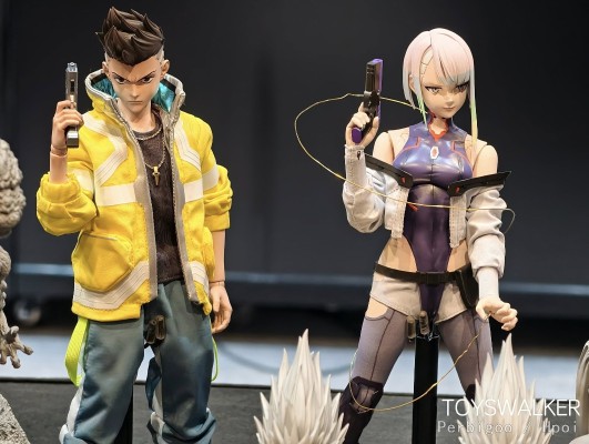 赛博浪客 FigZero 1/6 露西