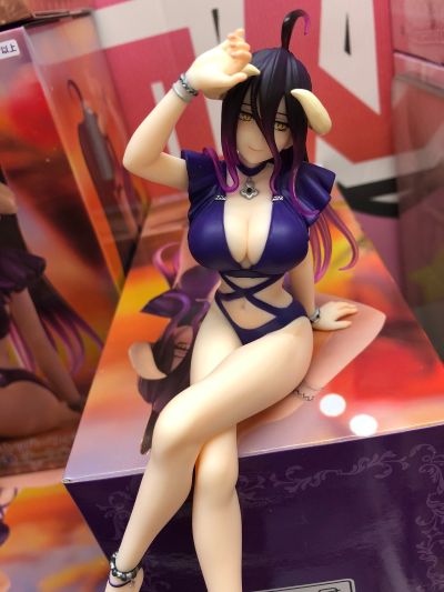 OVERLORD  压泡面人偶—雅儿贝德 深紫泳装款—