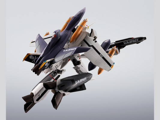 HI-METAL R VF-0S凤凰号（罗伊·福克专用机）＋ QF-2200D-B 幽灵号