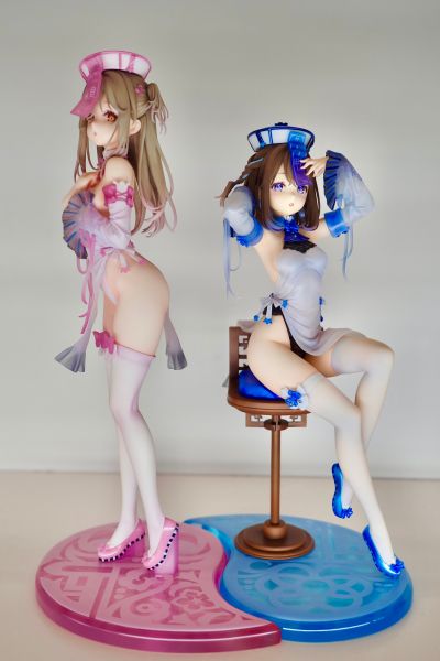 蓝色僵尸少女