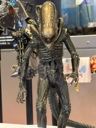 《异形》元祖异形 1:6比例珍藏人偶