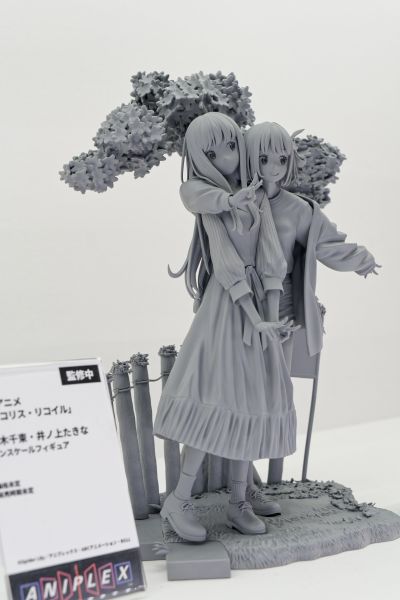 锦木千束 与 井上泷奈