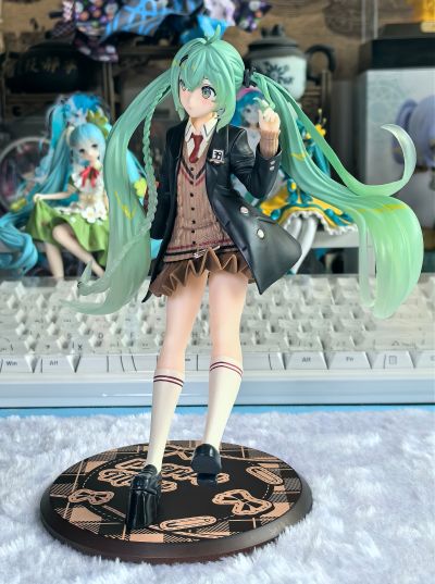 Fashion 初音未来  学院派