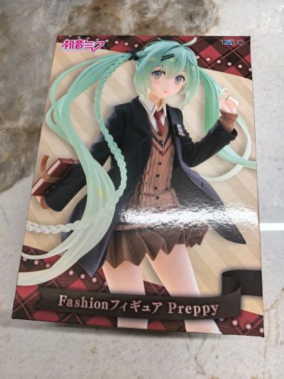 初音未来 时装人偶 名校时装