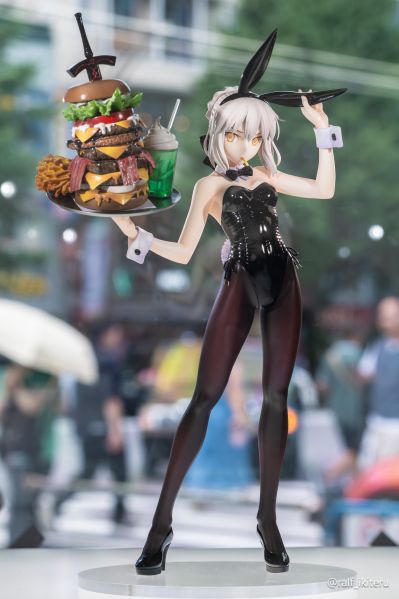 命运-冠位指定 剑士-阿尔托莉雅・潘德拉贡[Alter] 兔女郎