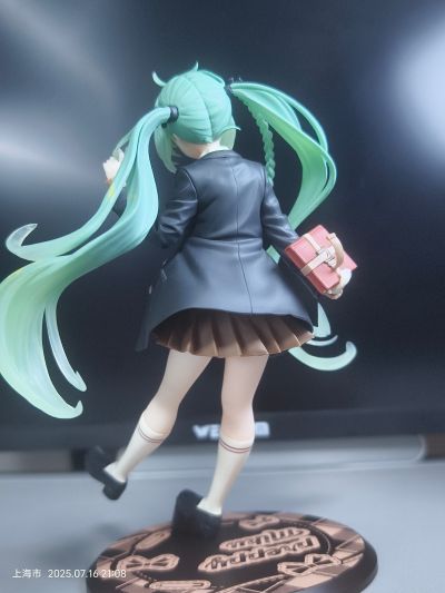初音未来 时装人偶 名校时装