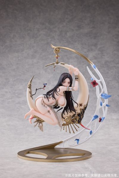 月亮女神露娜